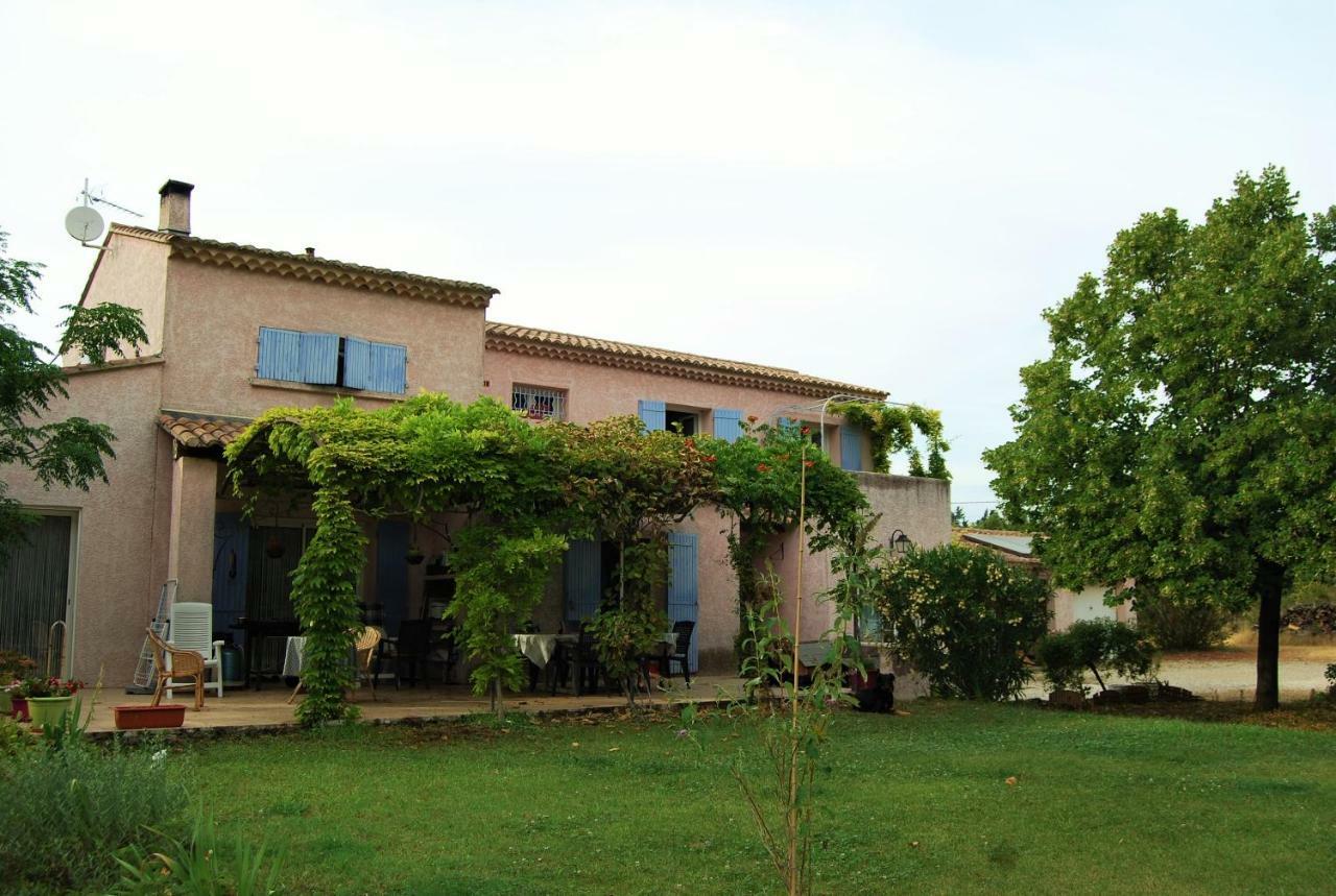 L'Oustau Dei Sol Monteux Exterior photo